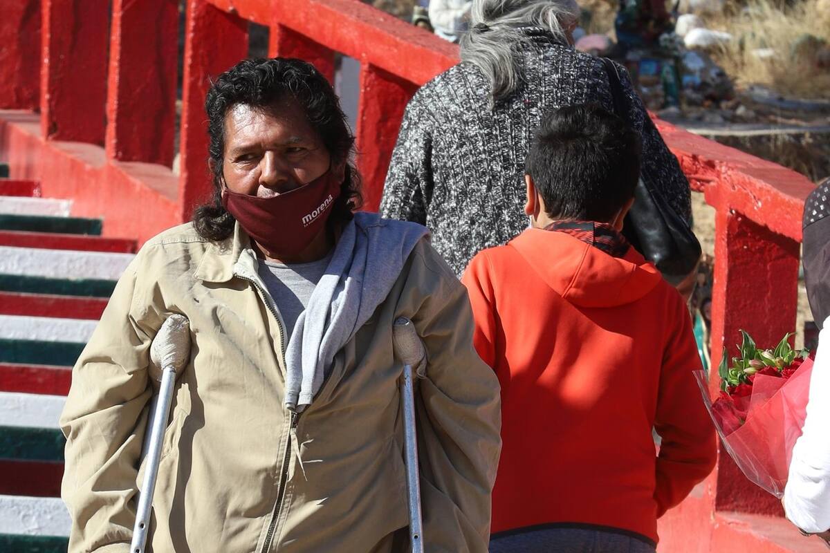 Hermosillo: Josafat visita a la Virgen para agradecer por su salud