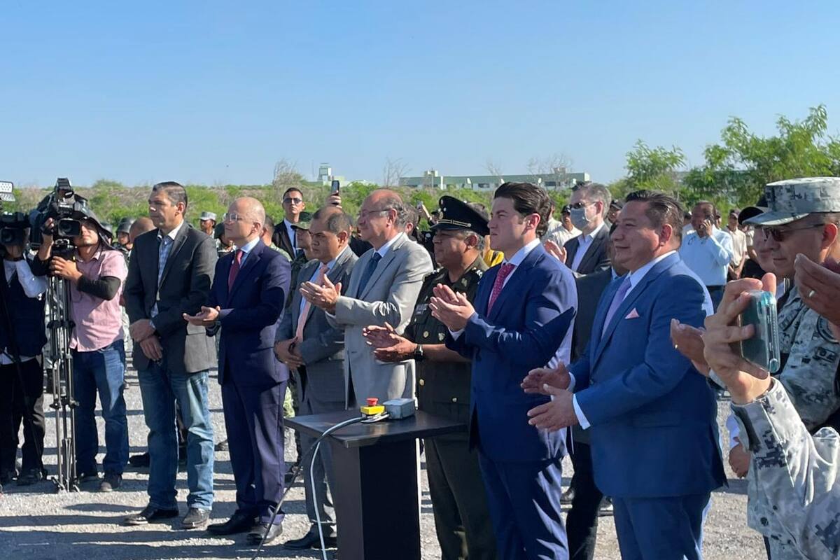 Sedena entregará 200 fusiles automáticos a Fuerzas Civiles de NL para seguridad