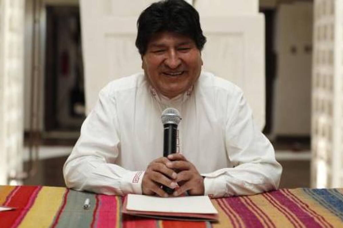 Evo Morales continúa masiva gira por Bolivia y apunta a no abandonar la política