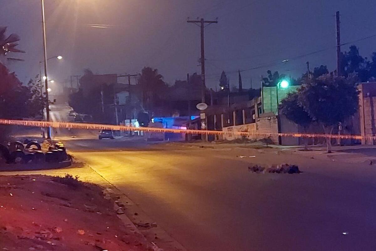 Abandonan dos cadáveres desnudos en vía pública de colonia El Pípila de Tijuana