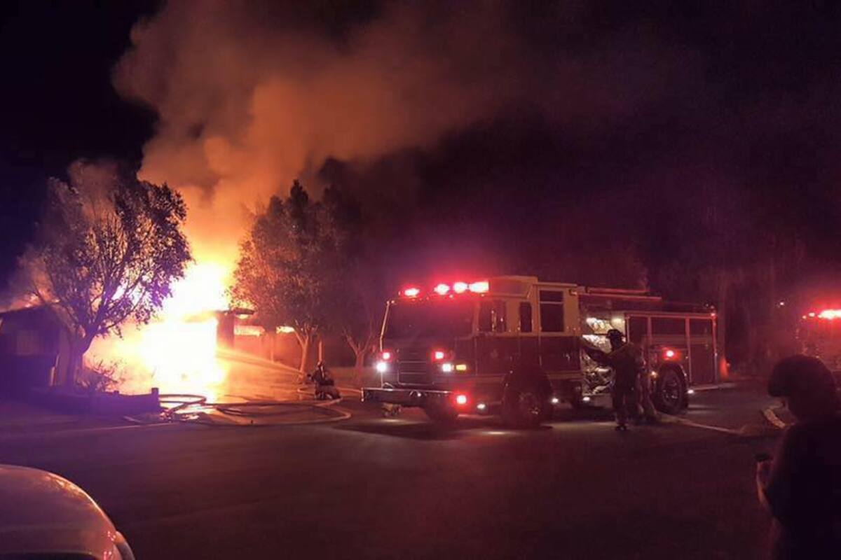 Noche de incendios en El Centro