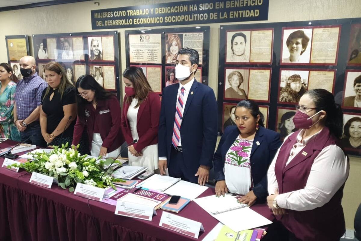Buscan atender a juventudes