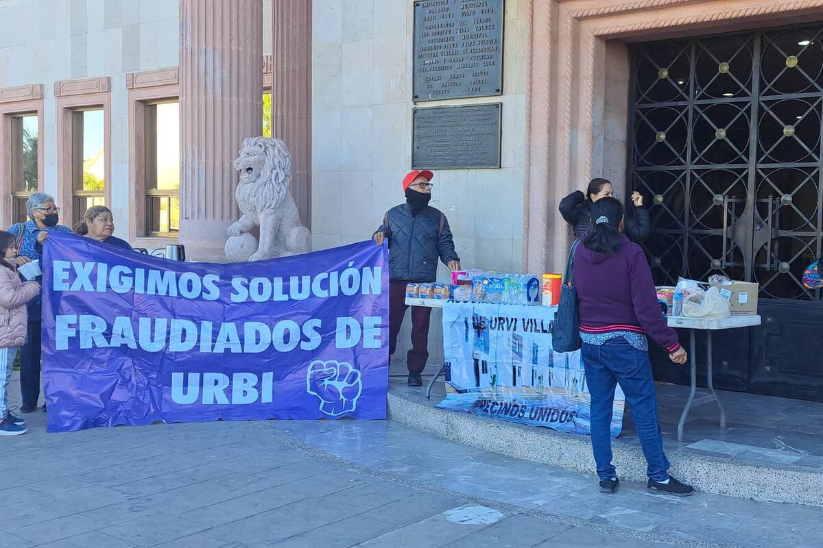 Toman vecinos de “La Invasión” Palacio Municipal de Cajeme