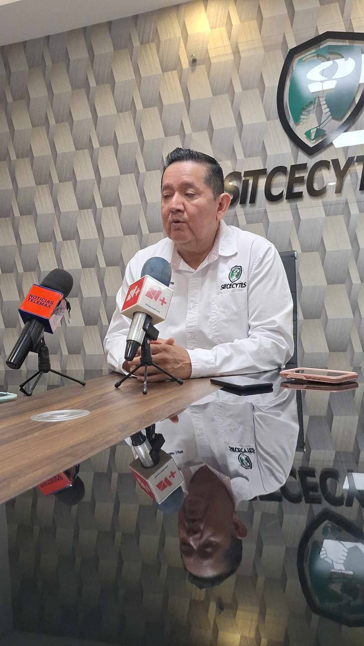 Logran aumento salarial para docentes de Cecytes en Sonora tras 15 años de lucha