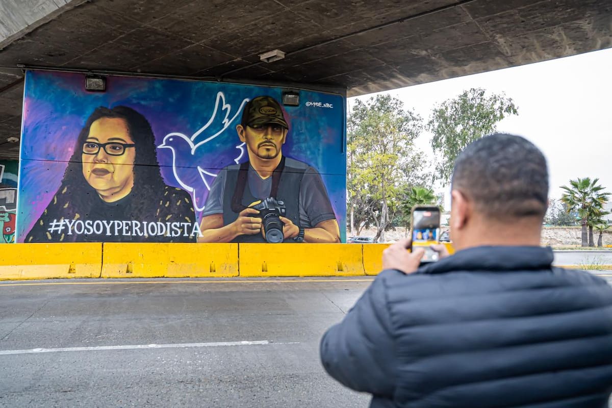 Mural honra la memoria de Margarito Martínez y Lourdes Maldonado en Tijuana