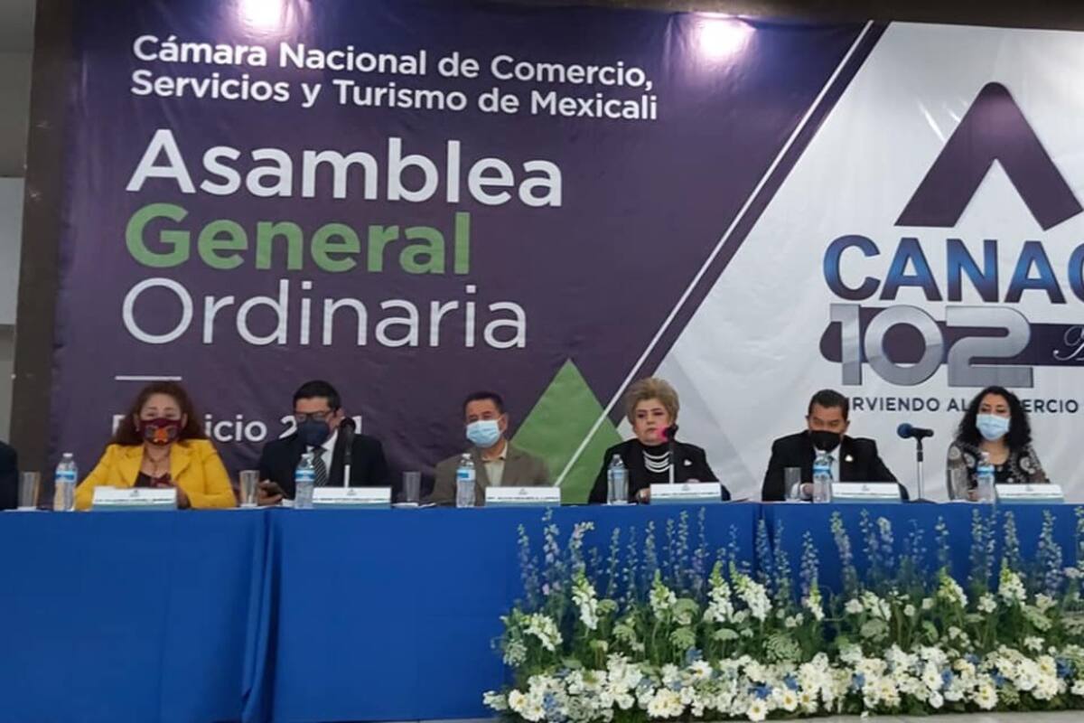 Reeligen a Lidia Granados Pacheco al frente de Canaco Mexicali
