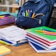 Los gastos de regreso a clases pueden superar los 16 mil pesos y planificar inscripción, colegiatura y útiles ayuda a evitar deudas innecesarias