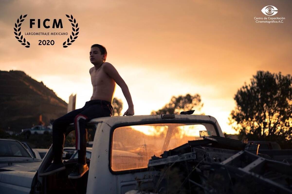 "Blanco de verano" filme mexicano muestra el doloroso paso a la adolescencia