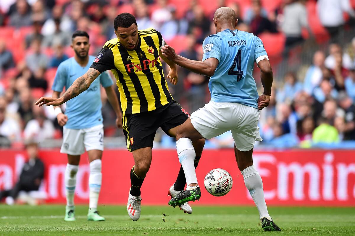 ''Víctima'' del Manchester City se burló de Raúl Jiménez