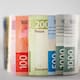 Los billetes falsos, una constante en México, según datos de Banxico