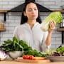 Cómo sustituir la lechuga en tu alimentación si te preocupa el brote de Cyclospora; 4 hortalizas baratas que aportan más hierro y vitaminas, avaladas por Profeco como alternativas seguras para proteger a tu familia