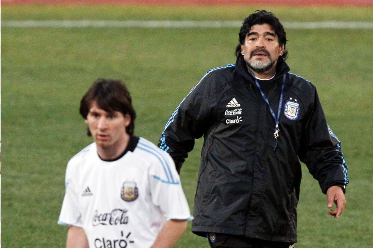 Compartió cancha con Messi, entrenó con Maradona y se retiró a los 22 años para vender papas