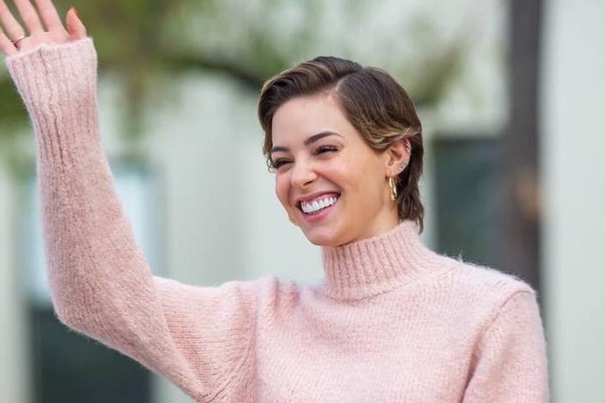 Mariana Rodríguez celebra su cumpleaños con piñata en DIF Capullos