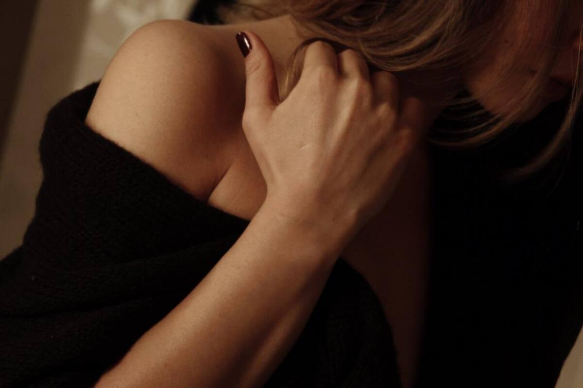 Implante anticonceptivo a punto de perforar pulmón de mujer
