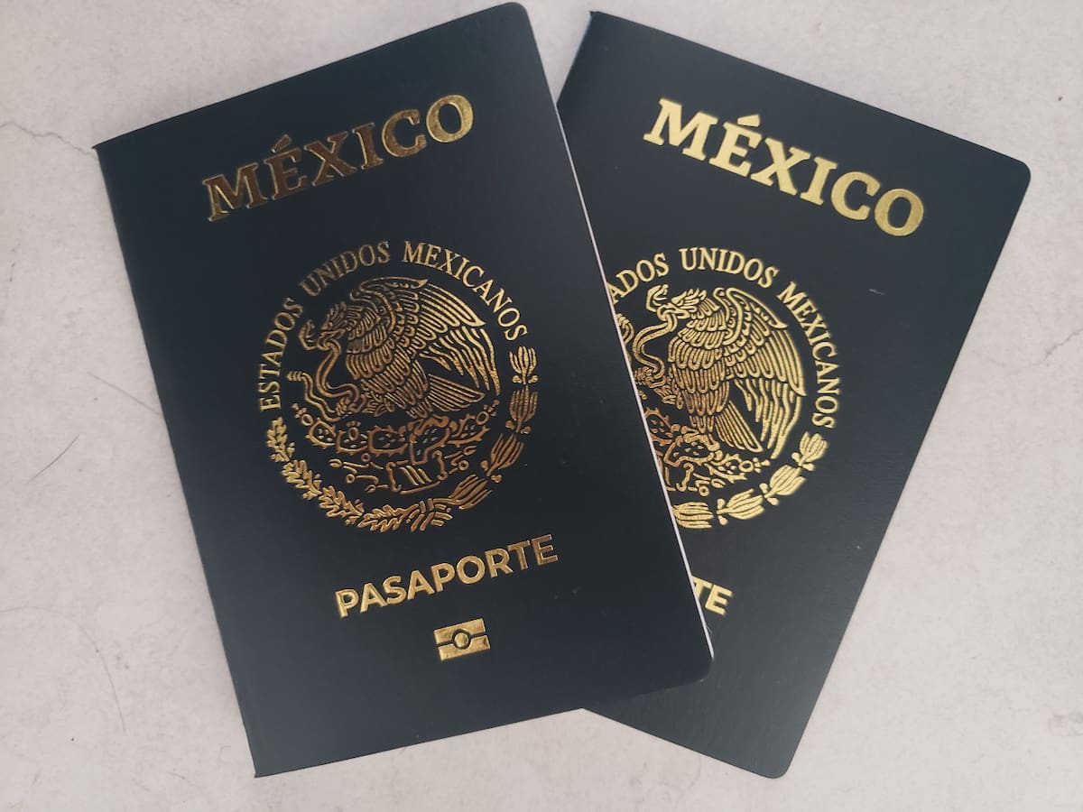 El costo del pasaporte mexicano varía según la vigencia que se elija del documento