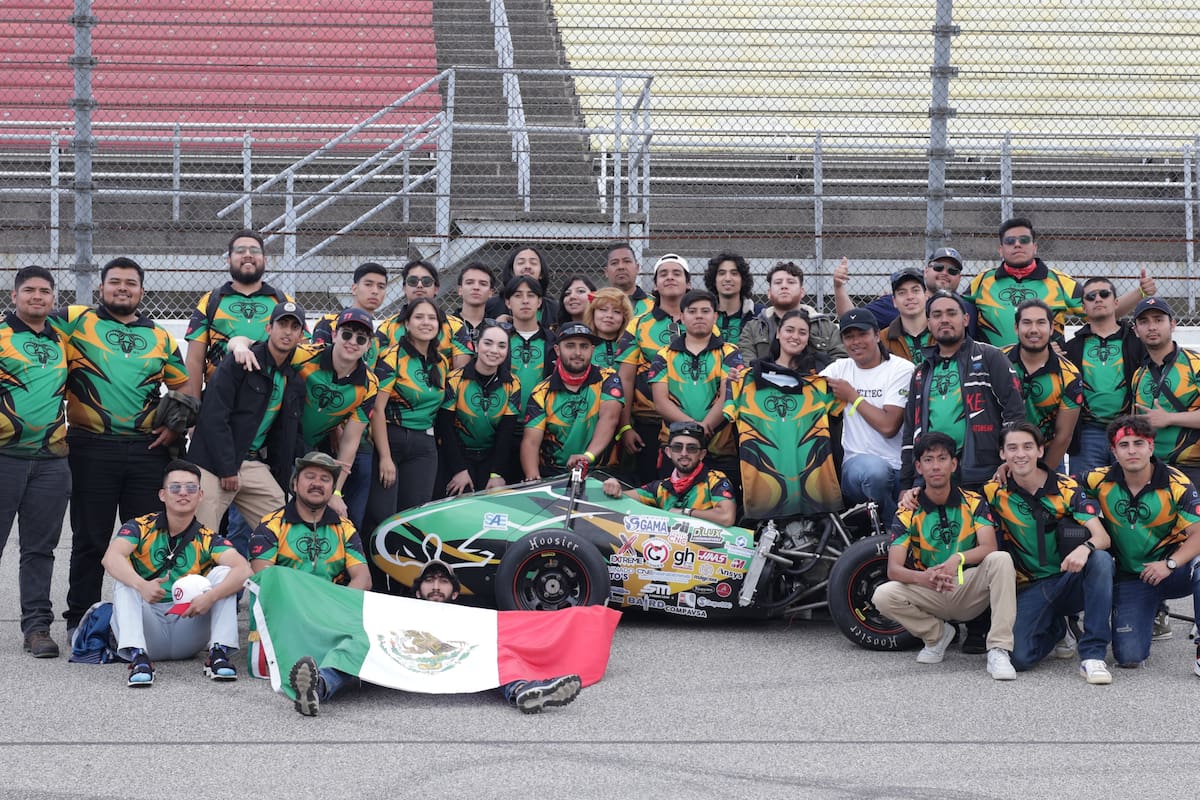 Estudiantes de UABC regresan con aprendizaje tras participación en la Fórmula SAE en Michigan