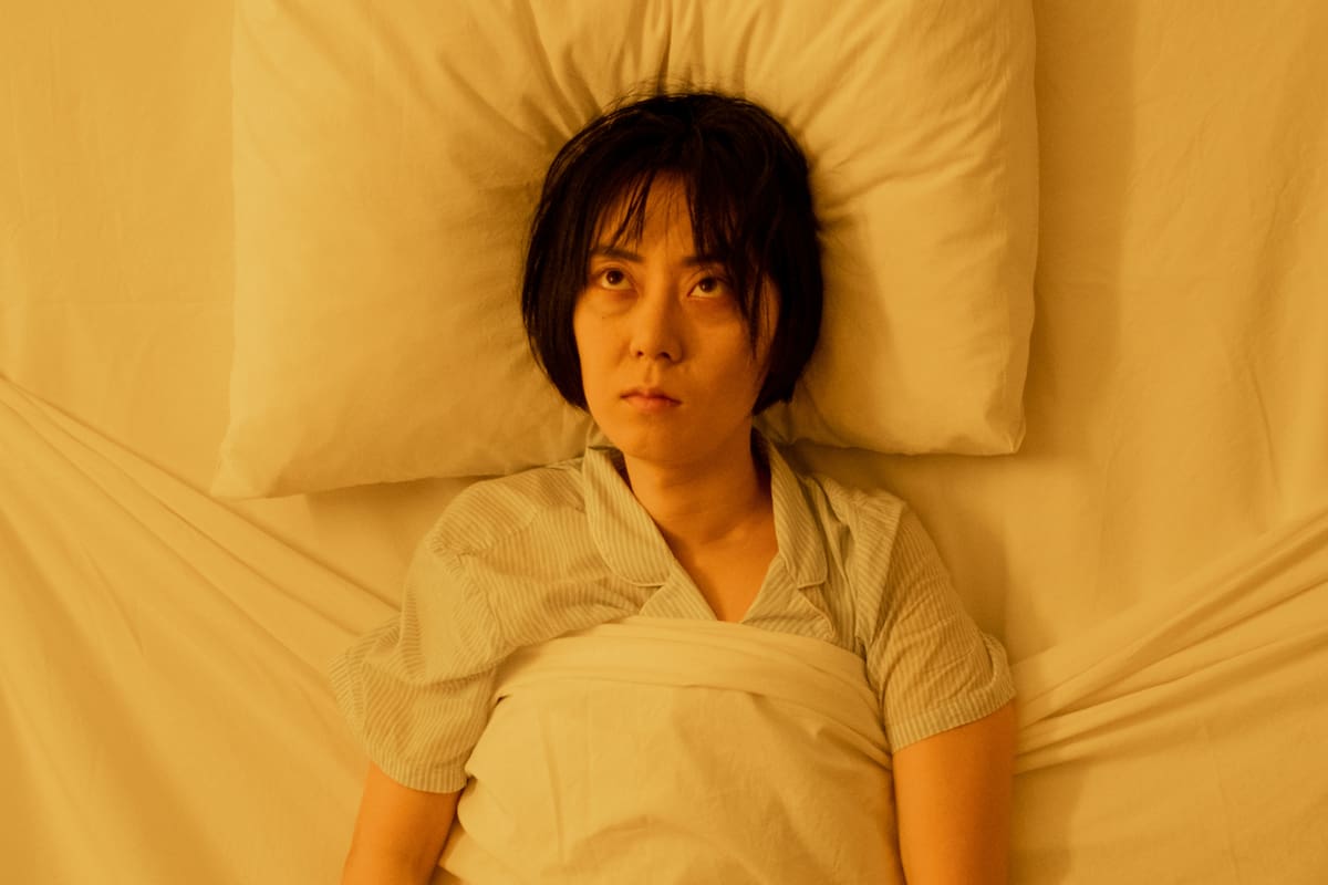 Quedarse despierto después de medianoche puede afectar la salud mental, según estudio