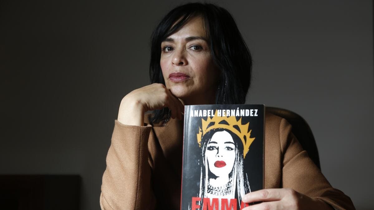 La periodista Anabel Hernández defiende los señalamientos contra Ninel Conde mencionados en su libro.