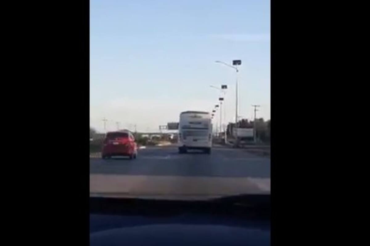 VIDEO: Captan pleito entre camionero y automovilista