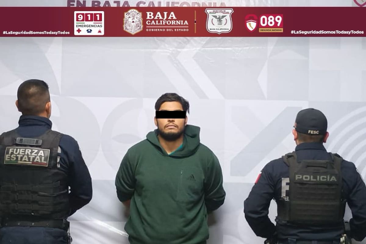 Detienen a hombre por agredir y arrastrar a su pareja en vía pública