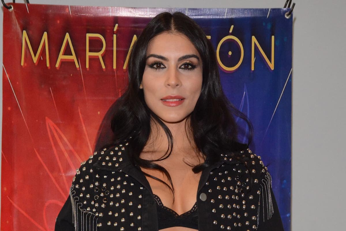 María León responde críticas sobre su físico y niega cirugías estéticas