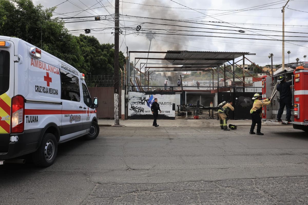 El personal de la Cruz Roja reportó saldo blanco y el sitio quedó bajo resguardo de la autoridad. Foto: Sergio Ortiz