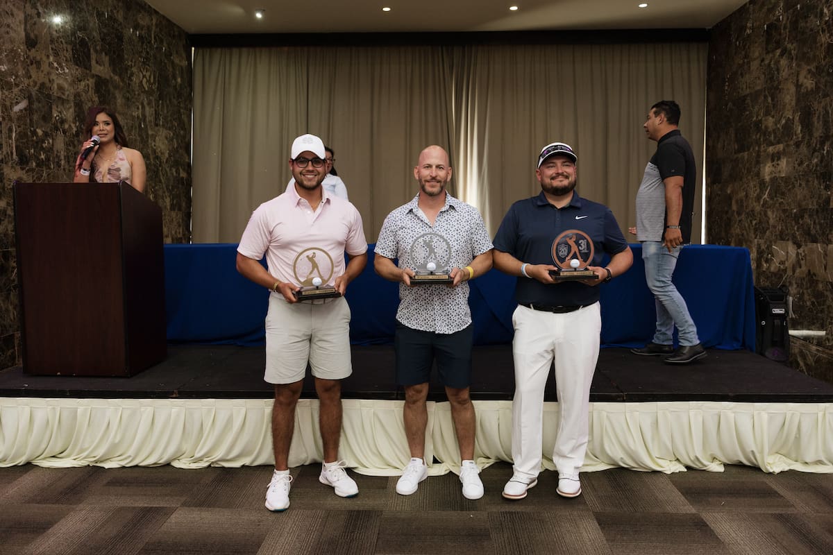 Los ganadores de las distintas categorías recibieron sus premios y reconocimientos
durante la ceremonia.