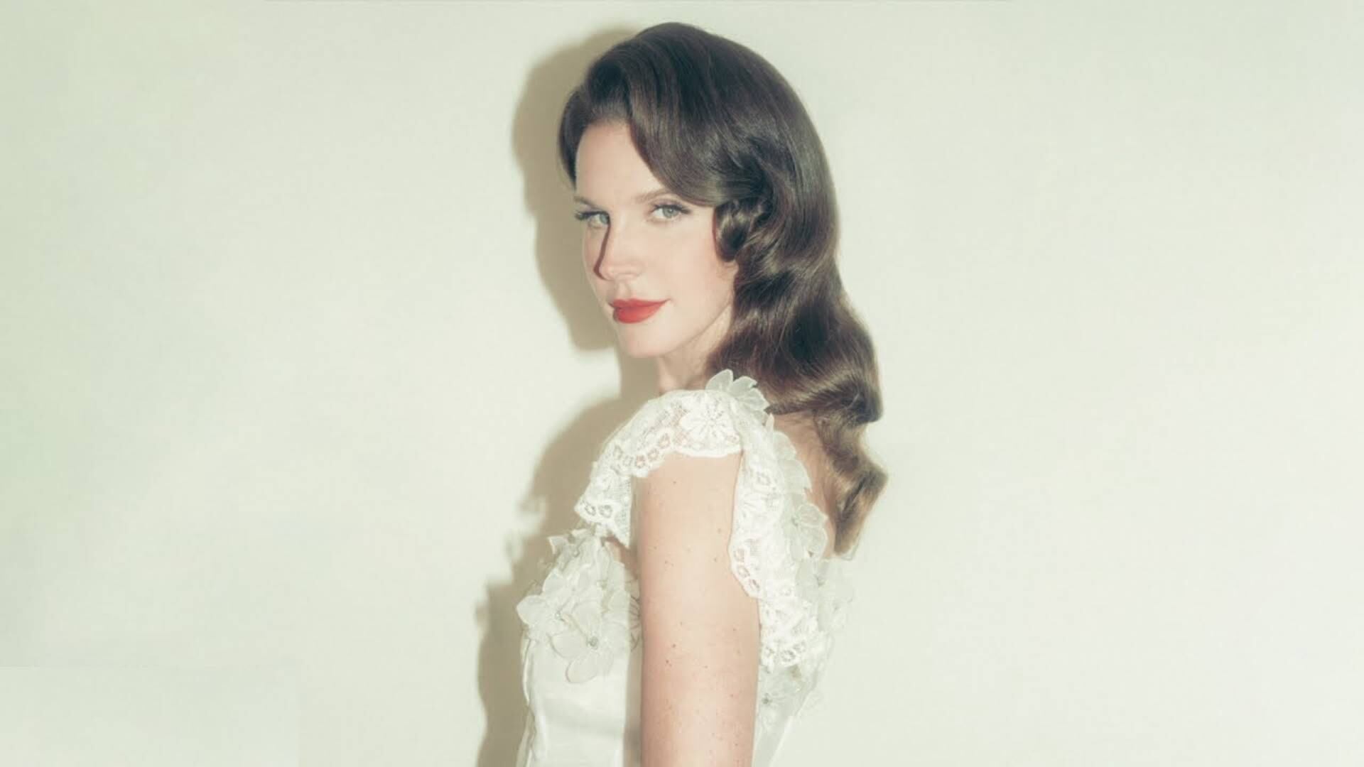 Lana Del Rey revela