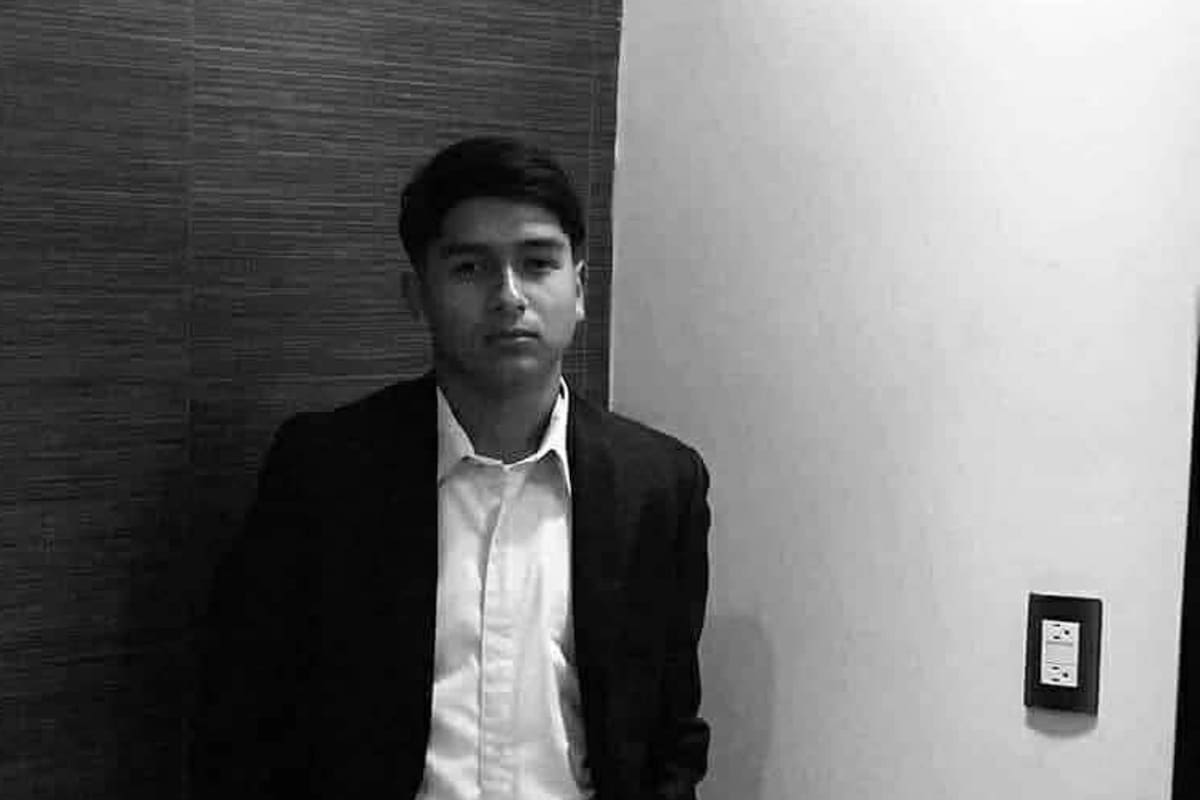 Piden apoyo a la comunidad para gastos funerarios de joven estudiante de UABC