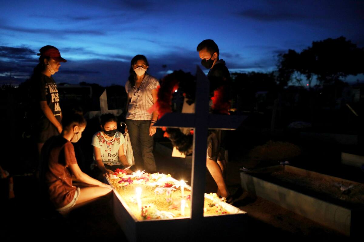 Brasil supera el medio millón de muertos por Covid-19, expertos advierten que se avecina algo peor