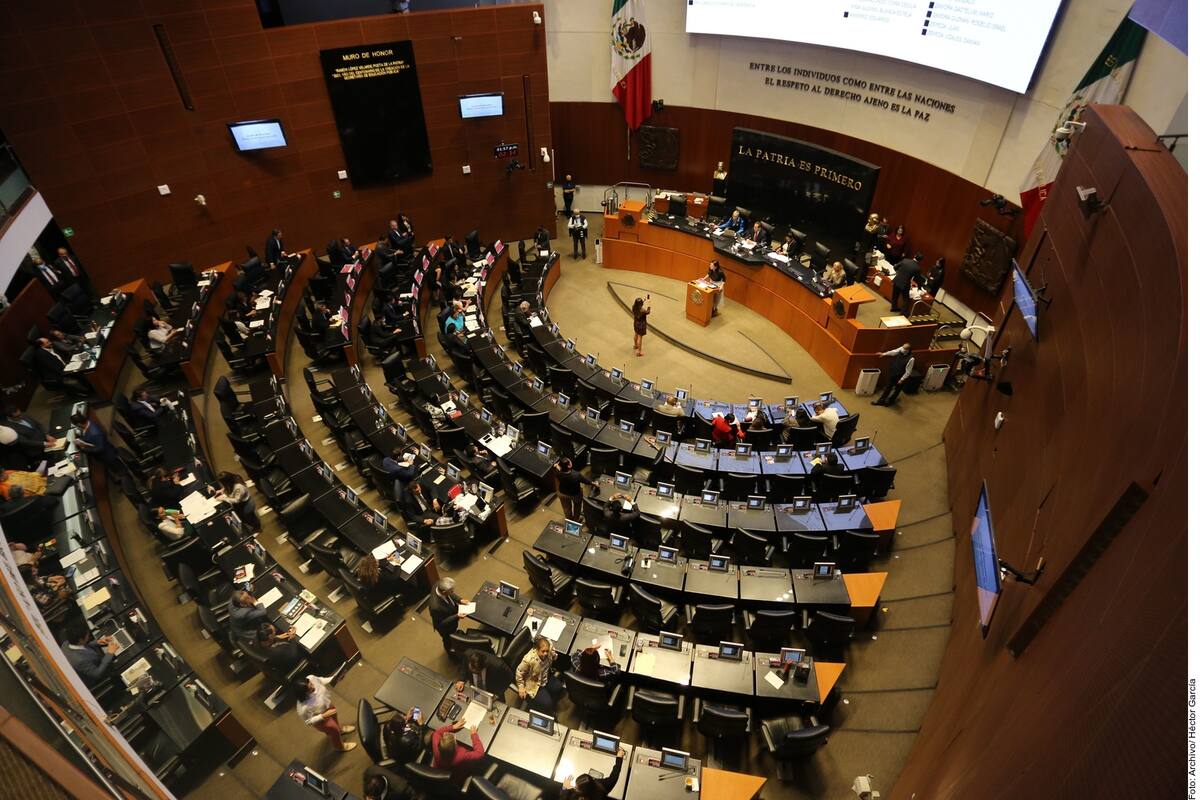 Esta es la lista de candidatos plurinominales de Morena para el Senado y la Cámara de Diputados; incluye militares