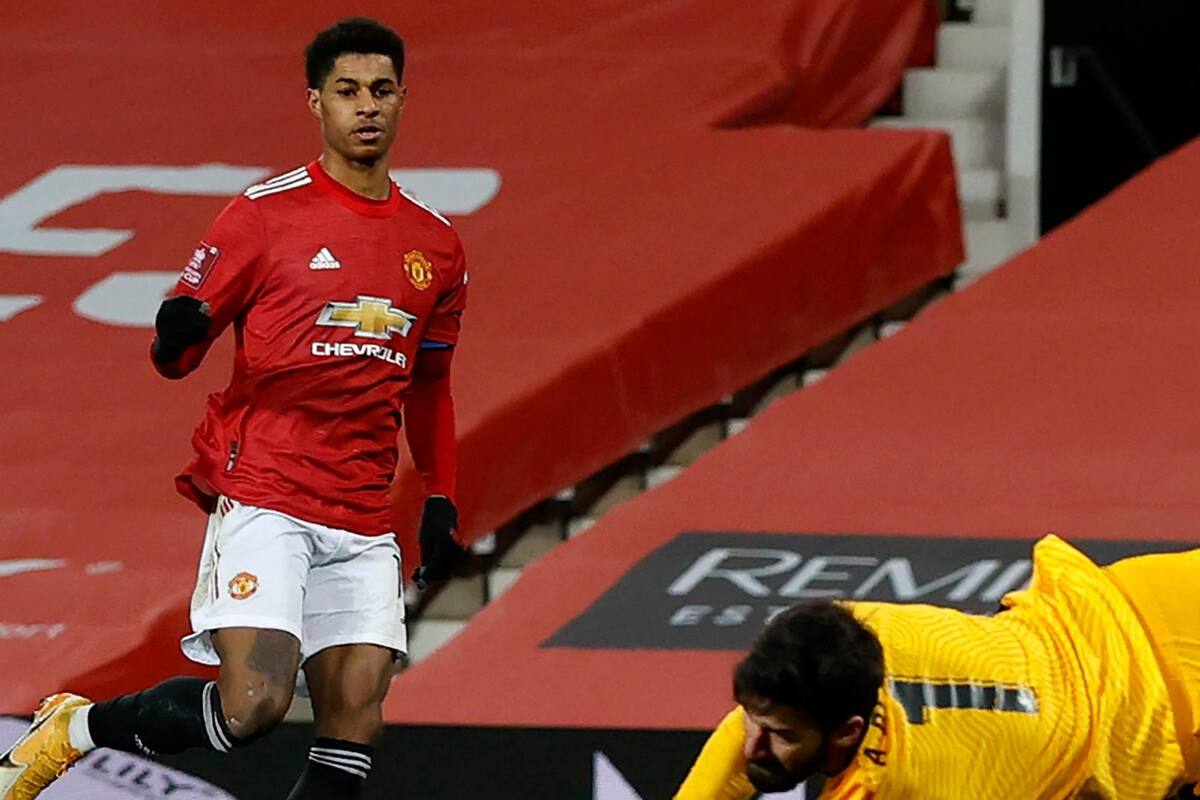 En duelo de “reds”, Manchester United elimina a Liverpool de FA Cup