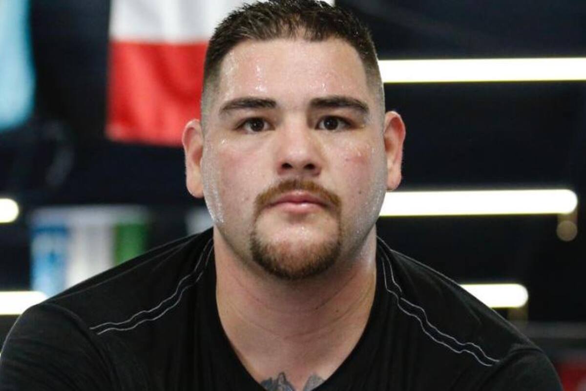 Solo le importa despilfarrar en autos y fiestas: Papá de Andy Ruiz