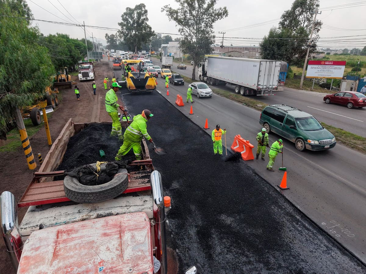 Sheinbaum arranca programa nacional de bacheo con inversión de 17 mil millones de pesos. | Crédito: Presidencia
