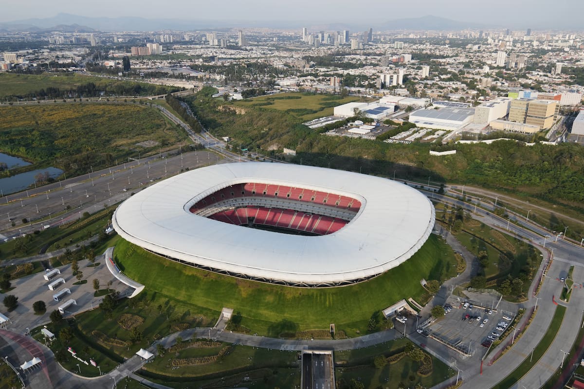 El Estadio Akron, casa de las Chivas, cambiará de nombre a Estadio Guadalajara durante todo el Mundial . (AP Foto/Eduardo Verdugo, Archivo)