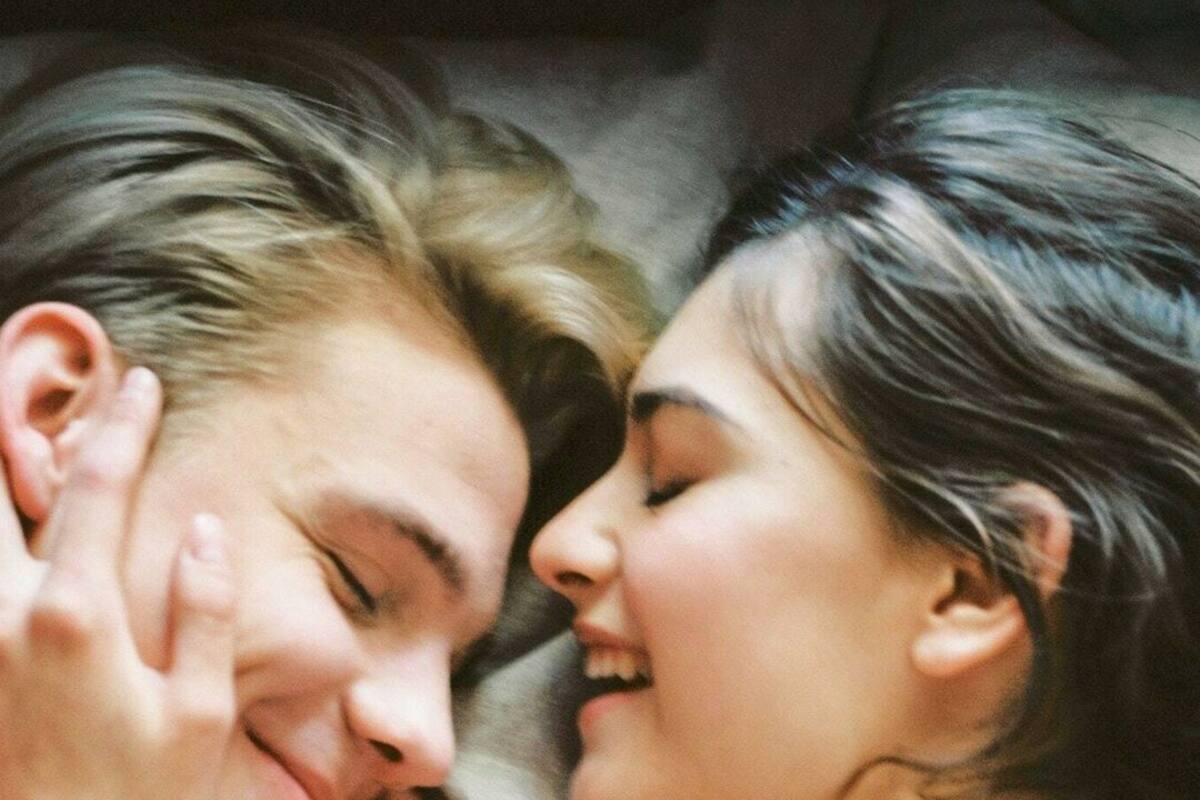 Solteros o casados... ¿Quiénes son más felices?