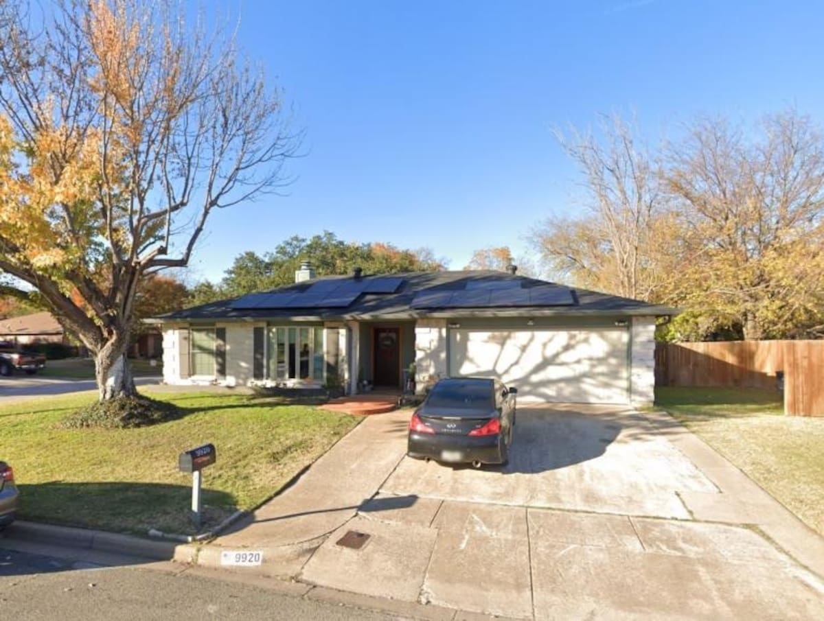 Hombre presuntamente asesina a su madre en un exorcismo / Especial