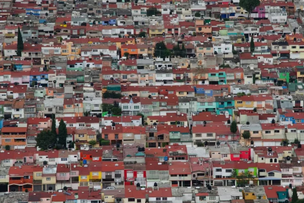 Solo la mitad de las viviendas de Ciudad de México son propias mientras casi tres de cada 10 se encuentran en renta, según datos de la Encuesta Intercensal 2025 del Inegi