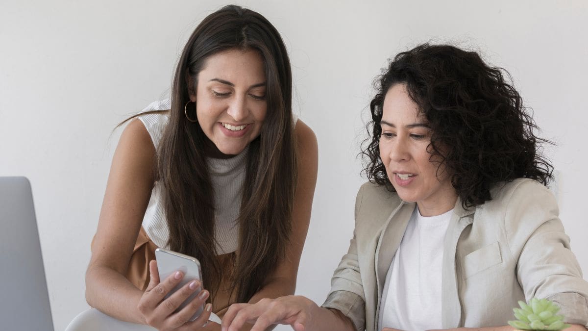 El 56% de los créditos en México pertenecen a mujeres, quienes muestran mayor compromiso de pago y suelen utilizar microcréditos principalmente para emprender o financiar actividades comerciales