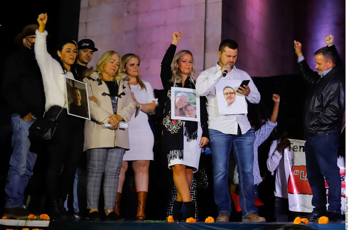 La familia LeBarón solicitó a un juez federal reclasificar y vincular a proceso por los delitos de feminicidio y terrorismo, a uno de los presuntos implicados en la masacre de Bavispe, Sonora, en 2019, quien fue detenido hace unos días. FOTO: AGENCIA REFORMA