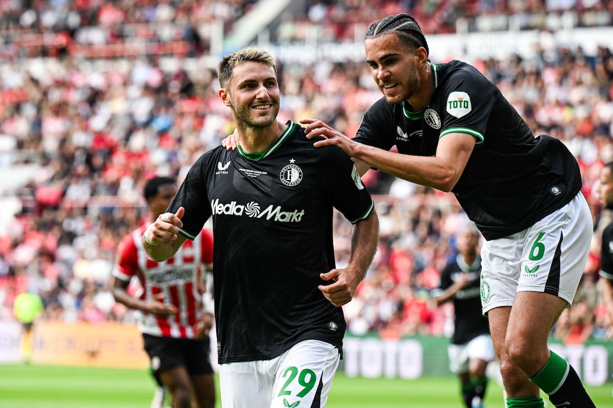 ‘Chucky’ Lozano y Santi Giménez, los mexicanos que jugarán la Champions League 2024-25