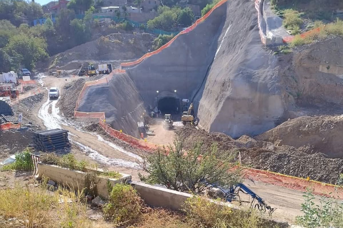 Túnel ferroviario de Nogales registra avance del 50%