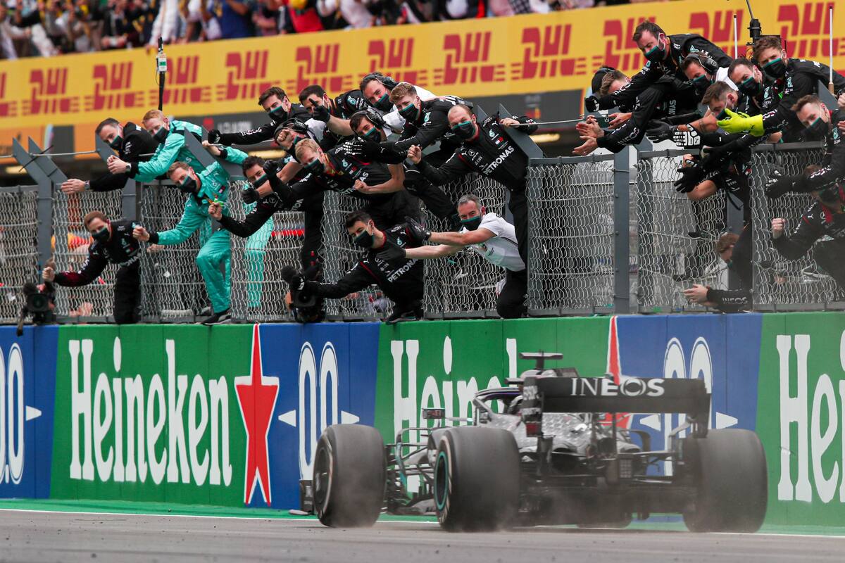 ¡Hamilton es grande! El británico supera el récord de Schumacher