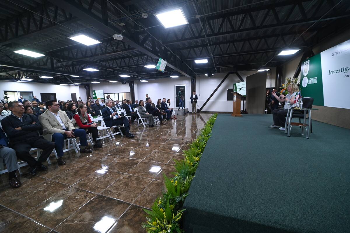 Ganadora del Premio Nobel compartió, en UABC, su investigación sobre biología celular