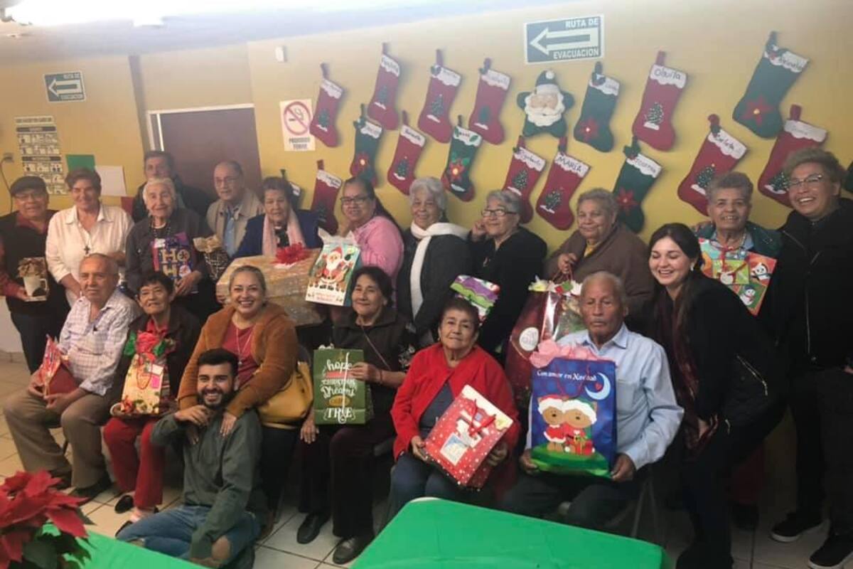 Abuelitos escriben cartas a “Santa”