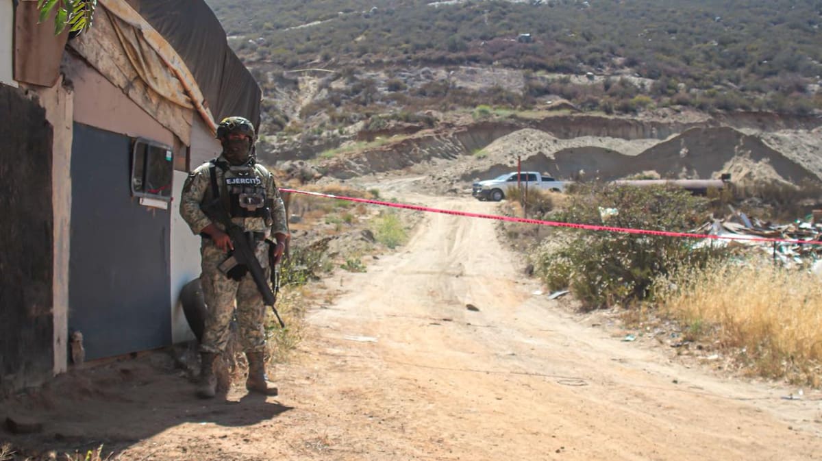 El cuerpo fue localizado la tarde del miércoles en un camino vecinal de la colonia Hindú. De manera preliminar, se informó que la víctima presentaba huellas de haber sido calcinada y que podría tratarse de un menor de entre 5 y 6 años. Foto: Border Zoom.
