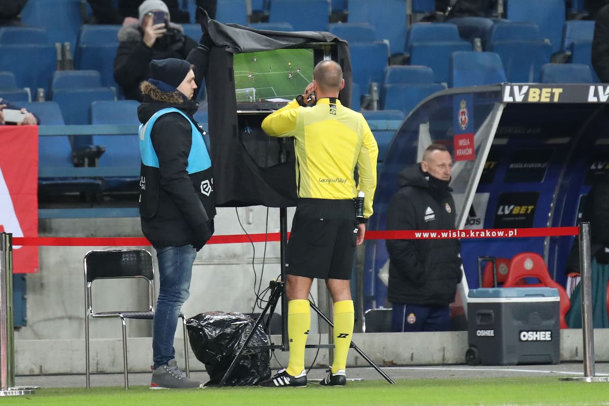 REVOLUCIÓN EN LA CANCHA