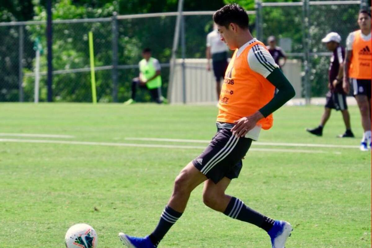 México busca superar a Haití