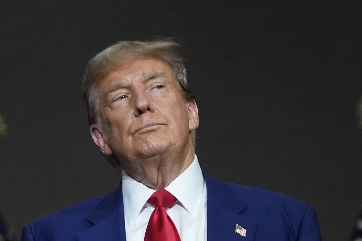 Trump anuncia plan de utilizar la Guardia Nacional para deportar migrantes si regresa al poder