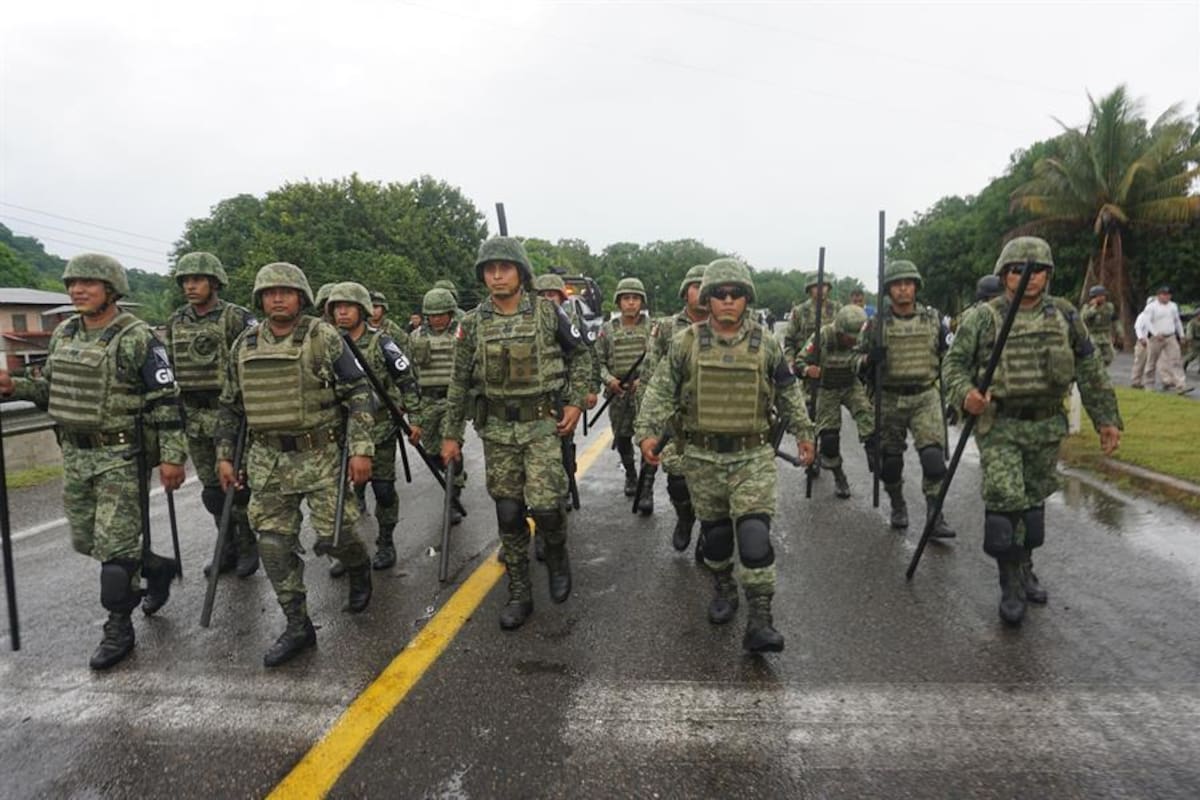 Este Gobierno se volvió el "perrero de Trump", dice activista por freno de caravana